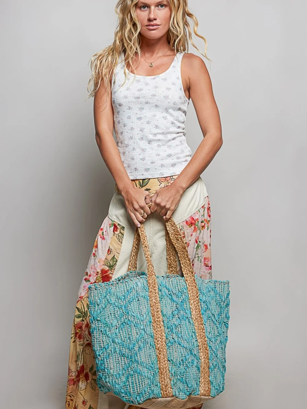 🐠POL Handwoven Turquoise Spacious Tote Bag with Natural Trim